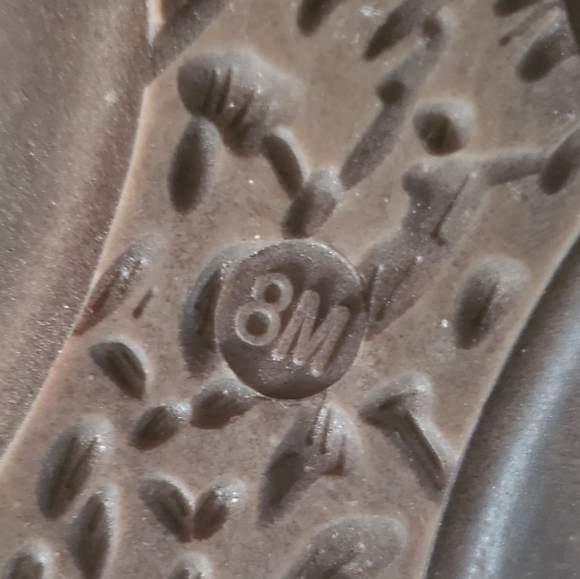 Marbella Slip on Sandals in Tan with Copper metal adds. Size 8M. - Picture 5 of 5